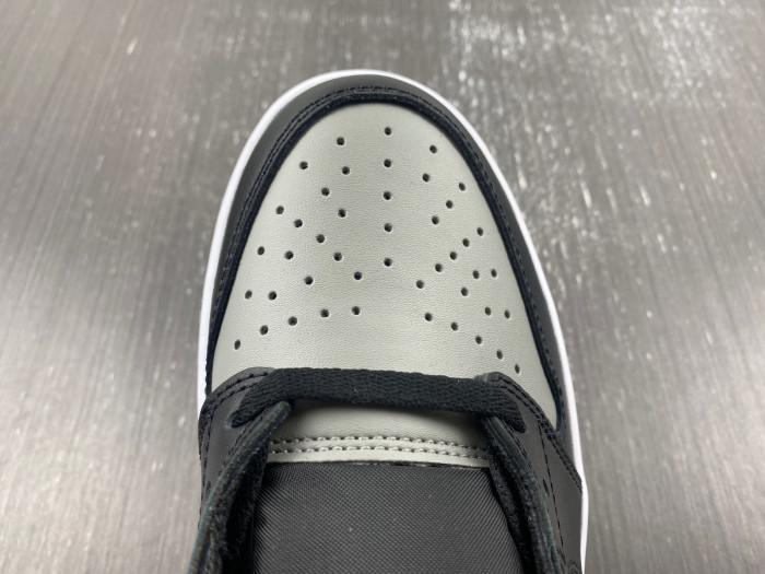 AIR JORDAN 1 RETRO LOW OG 