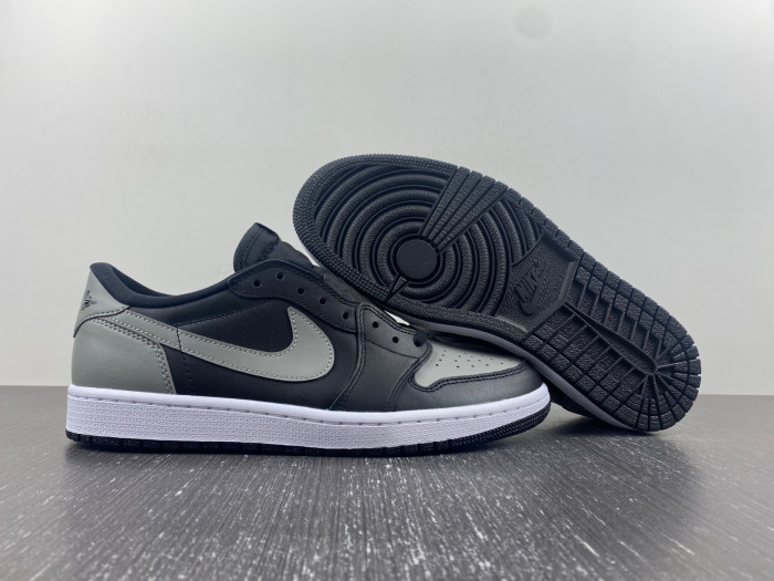 AIR JORDAN 1 RETRO LOW OG 