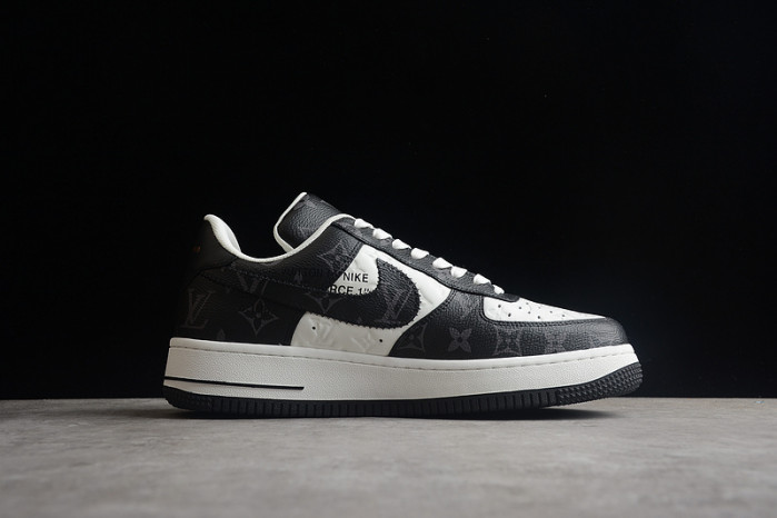 LV X NIKE AIR FORCE SNEAKER LK0236