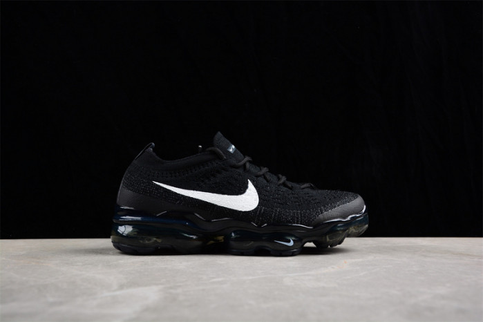 Nike AIR VAPORMAX 2023 FLYKNIT 