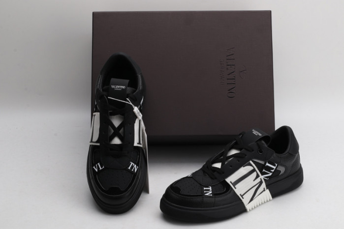 VA*LENTIN*O SNEAKER VL-003