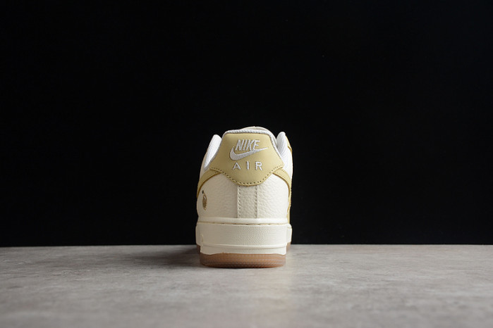 NIKE Air Force 1 AA6902-700