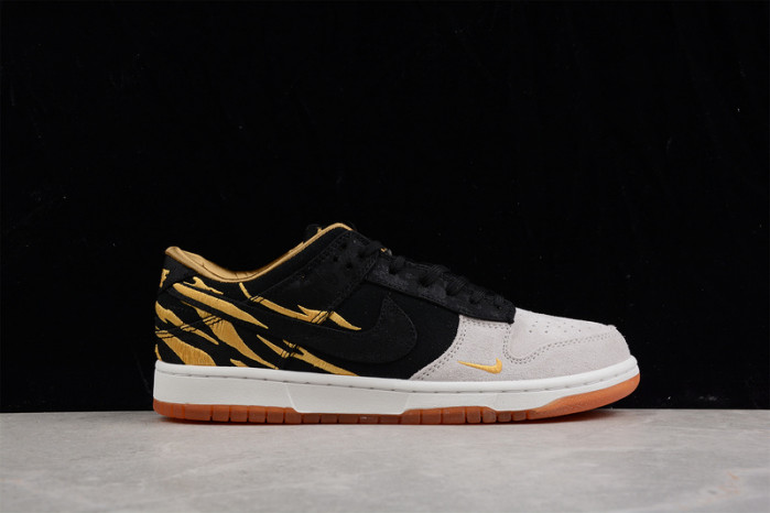 NIKE DUNK LOW “YEAR OF THE TIGER” DQ5351-001