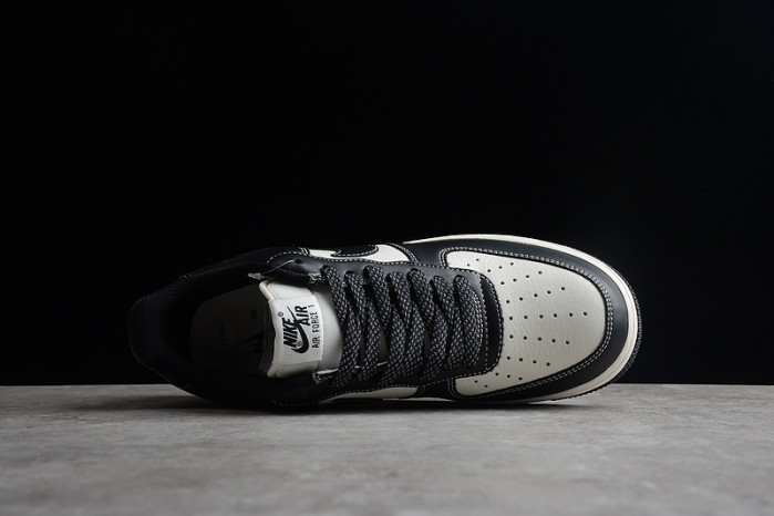 NIKE Air Force 1 MN5696-896